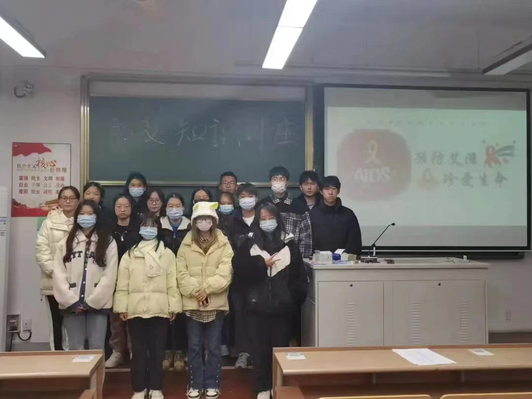 绍兴文理学院元培学院_赵梦灵_214.jpg